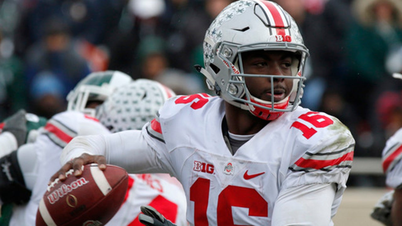 Ohio State's offense clicking as Peppers, Michigan arrive